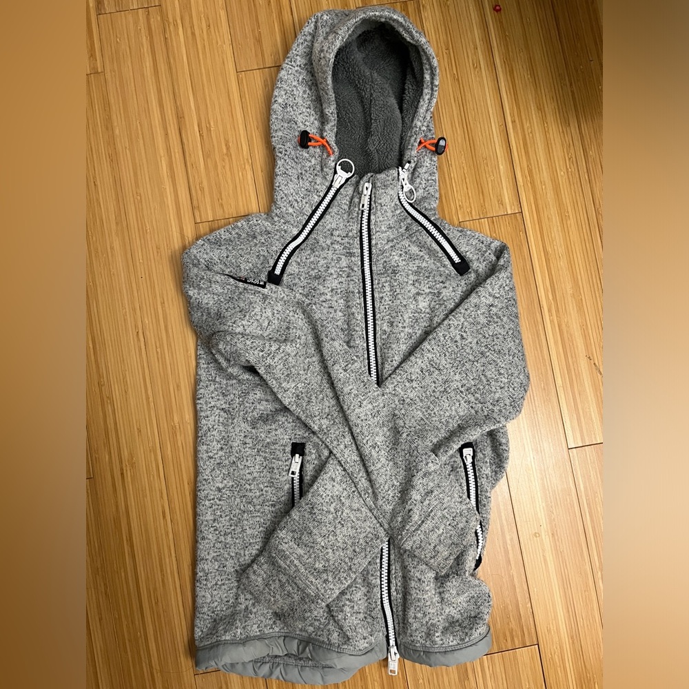 Super dry Storm zip up fleece jacket